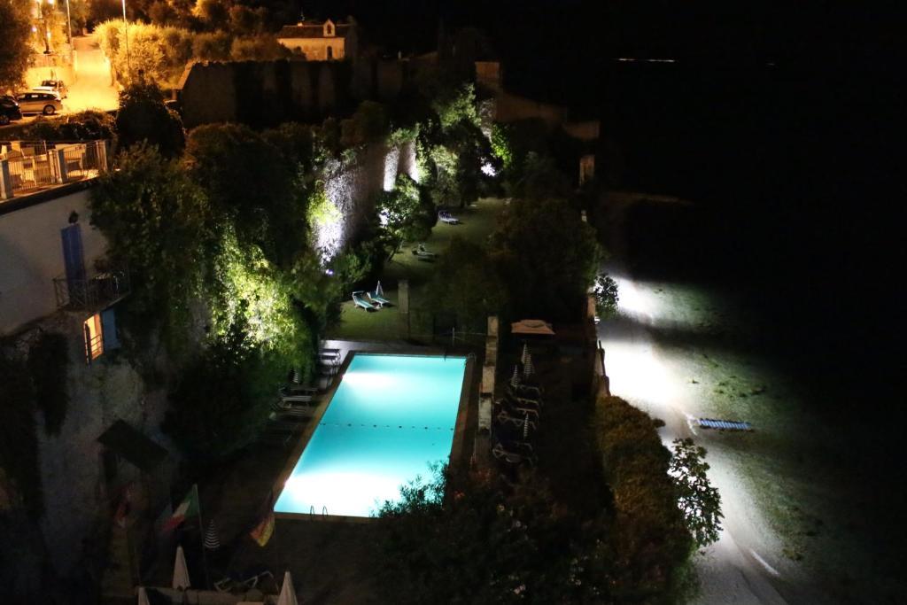 Villa Romantica Hotel Limone sul Garda Quarto foto